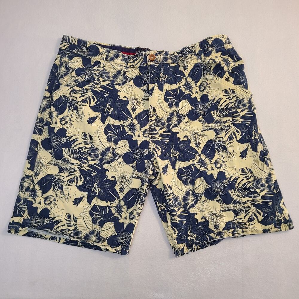 Across The Pond Signature Line Mens 38 Tropical Floral Stretch Shorts Blue